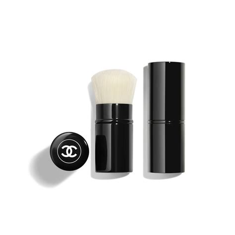 les pinceaux de chanel kabuki brush|chanel precision brush.